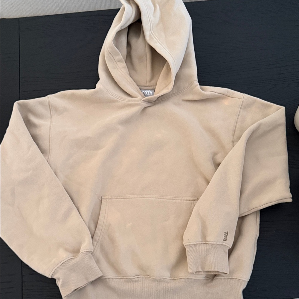 Aritzia  TNA Cozy Beige Women’s Hoodie